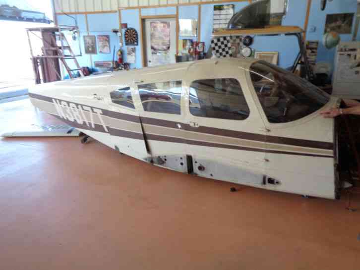 1968 PIPER CHEROKEE ARROW FUSELAGE, VERTICAL AND HORIZONTAL TAIL, COWLINGS, CHEA