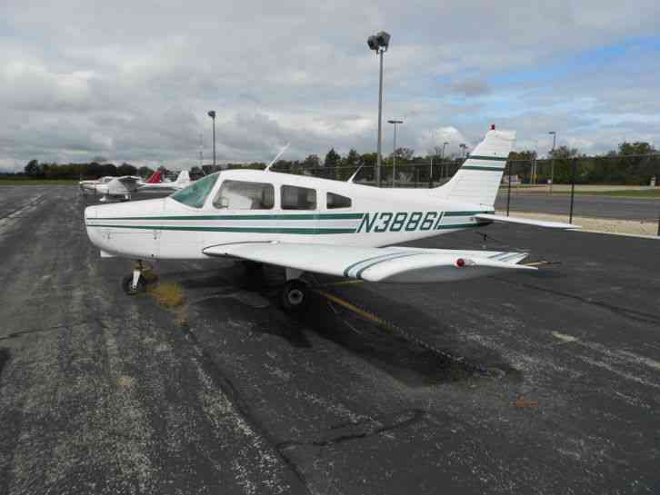 1977 PIPER WARRIOR PA28-161, COMPLETE UNDAMAGED AIRFRAME, GREAT PROJECT, CHEAP