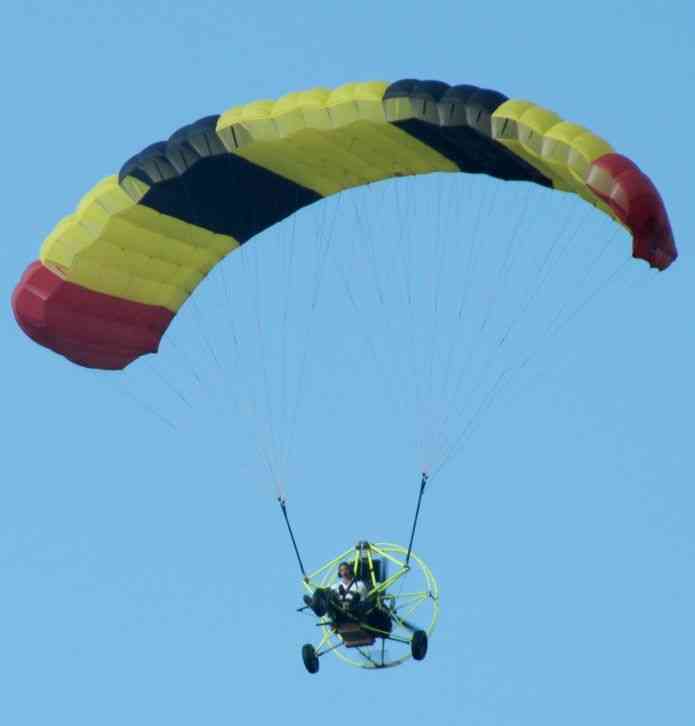 powered parachute