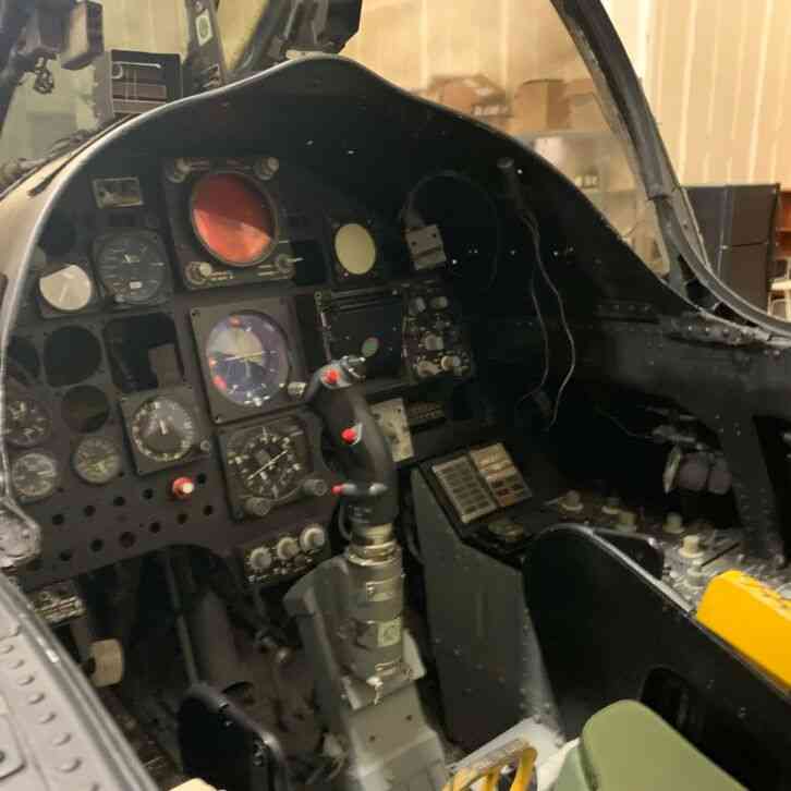  cockpit vought