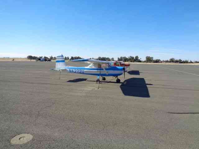 CESSNA 150 VERY VERY LOW TIME ! FREE PRIVATE PILOTS LICENSE WITH PURCHASE