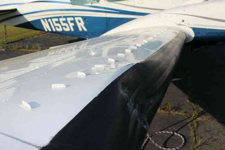  damaged beechcraft