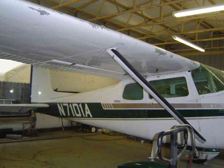 cessna airplane