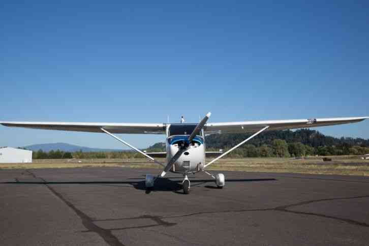  skycessna engine