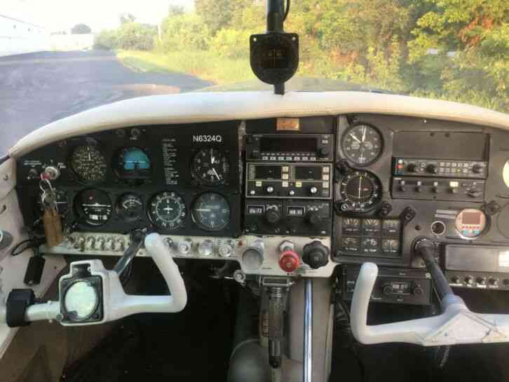  airplane skymooney