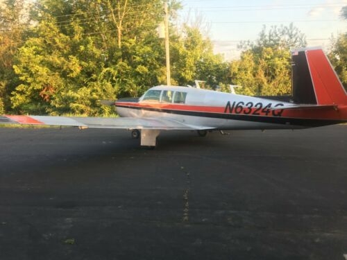 Great Mooney Executive M20F with