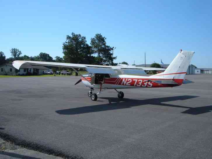  aircraft skycessna