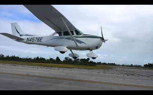 cessna airplane