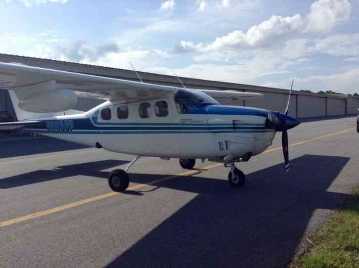  skycessna airplane