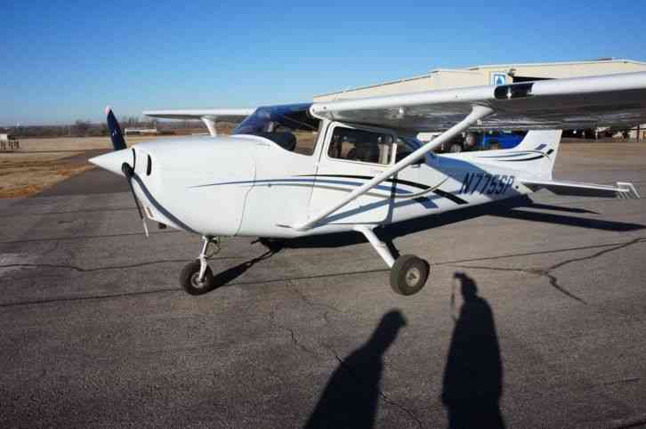  brown skycessna