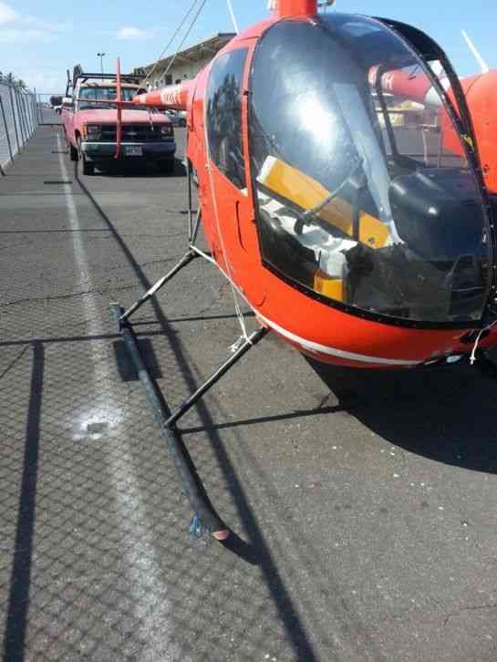 2003 ROBINSON R-22 BETA II HELICOPTER, PARTS, REBUILD OR DISPLAY, CHEAP !!