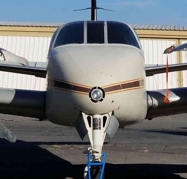 beechcraft airplane