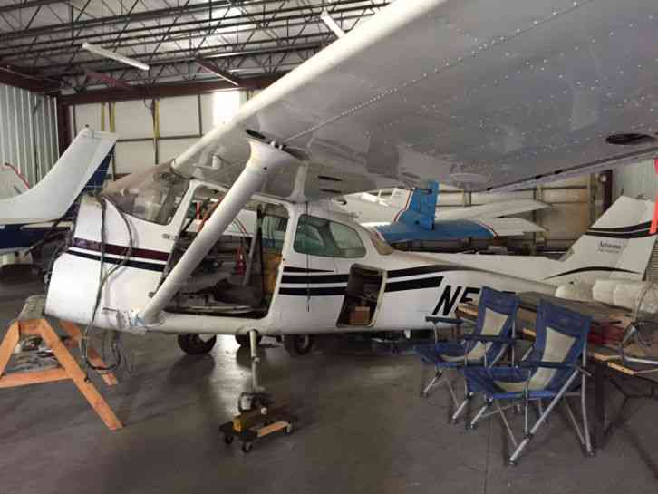 cessna airplane