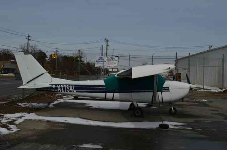  engine airplane