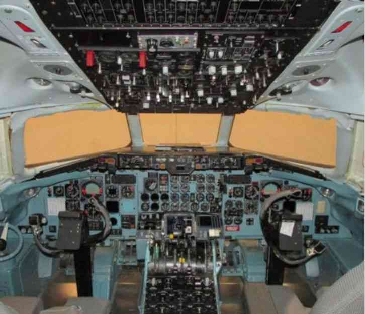 Delta DC-9 Level D Flight Deck- Complete and Original