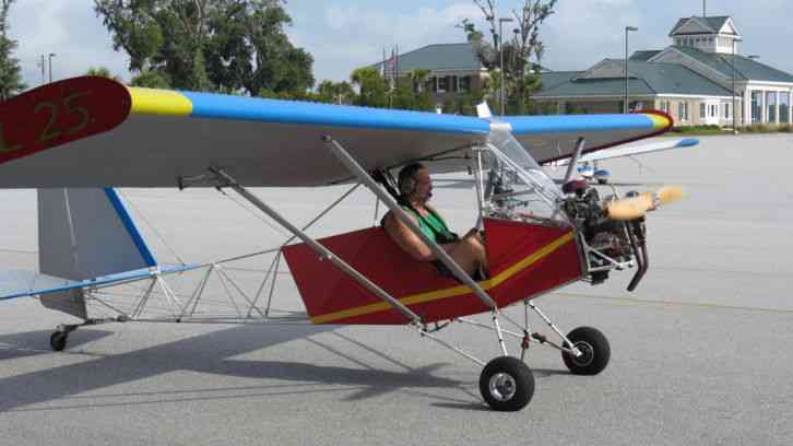 Eagle : 2010 Legal XL ultralight serial number 25. Aircraft was built in