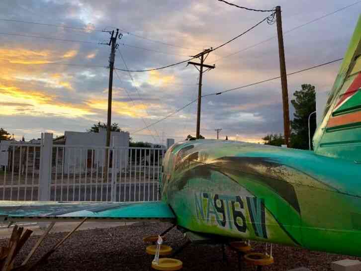  graffiti airplane