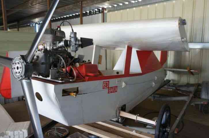 SKY PUP Ultralight with Rotax 277 engine, recovery parachute and trailer. 