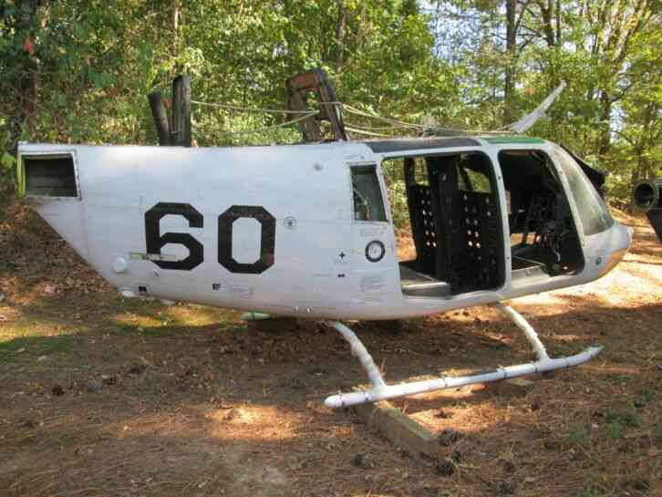 Bell 206 OH58 fuselage, suitable for display,